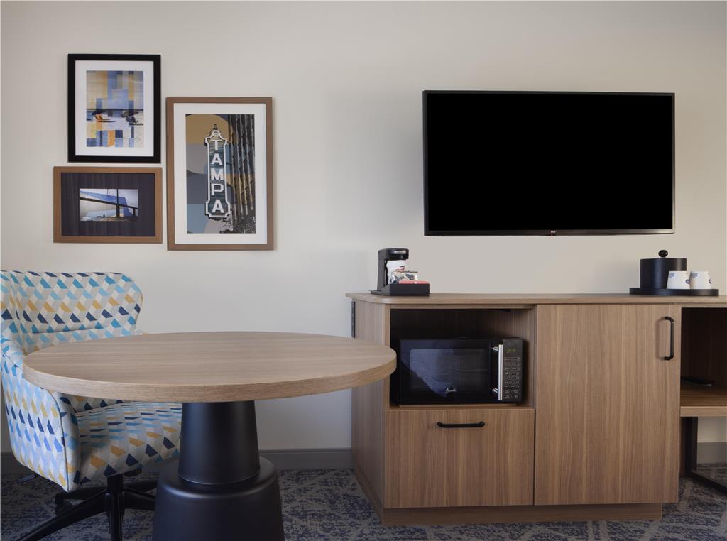 Фото Hampton Inn & Suites Tampa-North