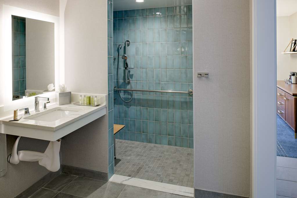 Фото Hilton Los Angeles Culver City