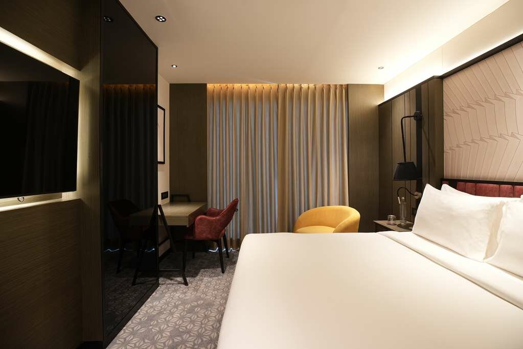 Фото Parallel Hotel