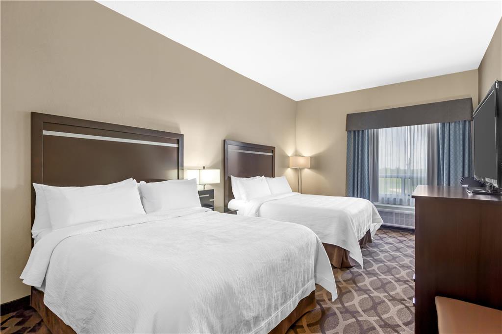 Фото Best Western Plus Travel Hotel Toronto Airport