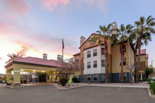 Гостиница Homewood Suites by Hilton Phoenix-Chandler в Финиксе