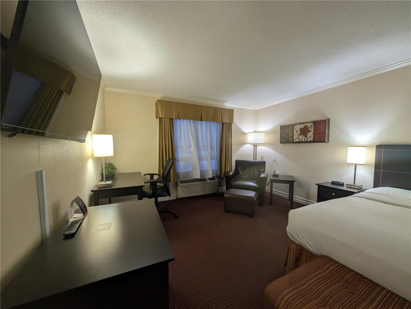 Фото Best Western Swan Castle Inn
