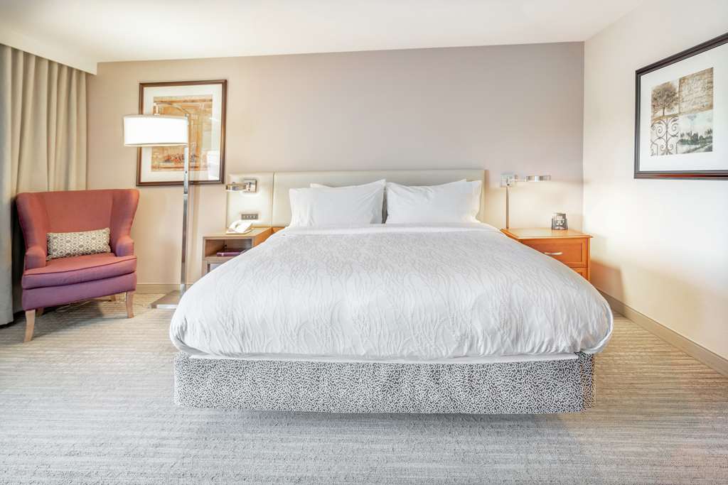 Фото Hilton Garden Inn Seattle/Renton