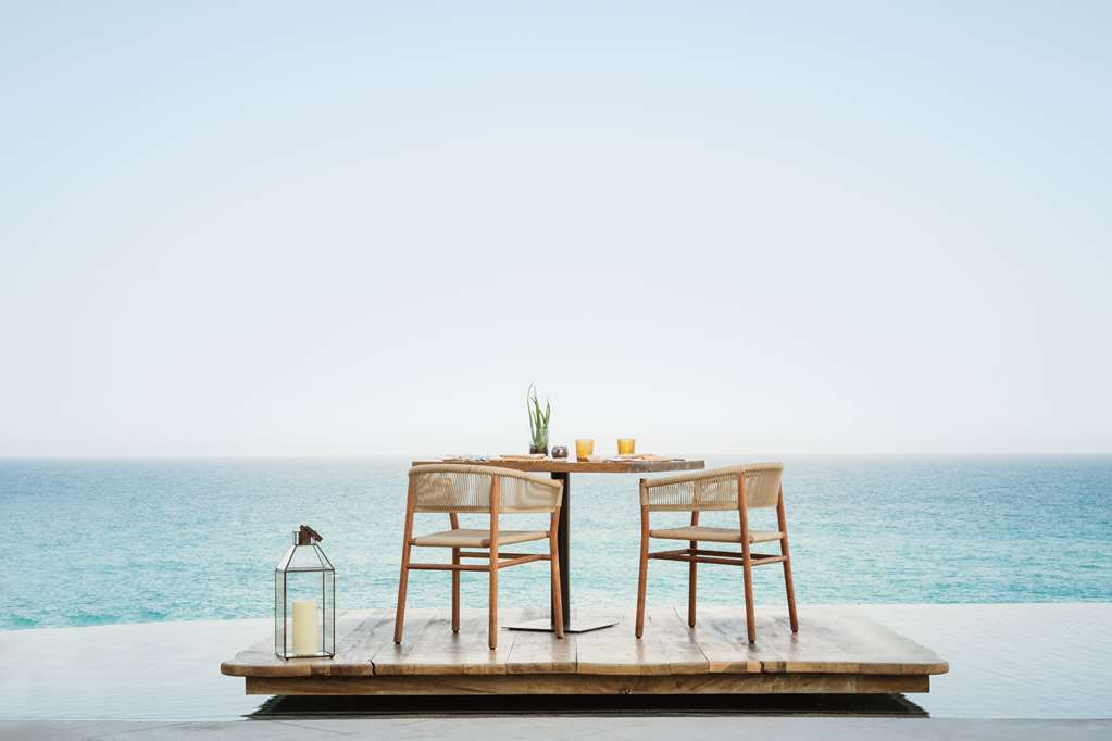 Фото Hilton Los Cabos Beach & Golf Resort