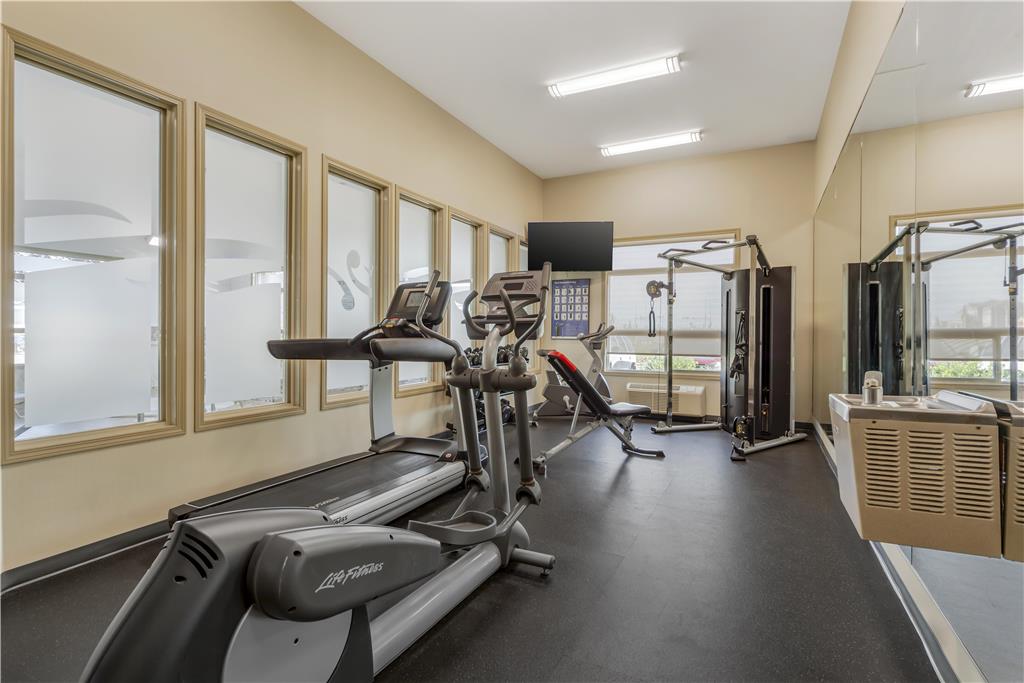 Фото Best Western Wainwright Inn & Suites