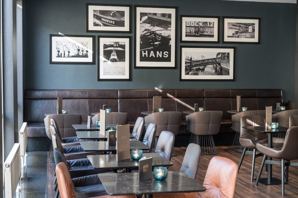 Фото Motel One Hamburg - Altona