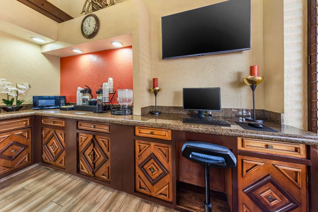 Фото Best Western Americana Inn