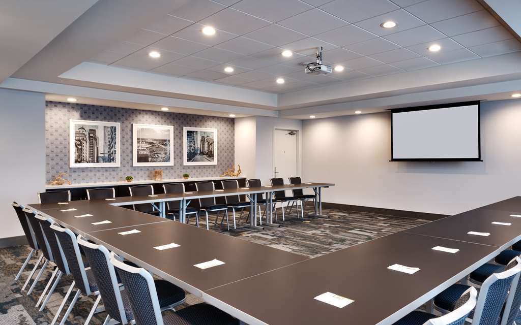 Фото Home2 Suites by Hilton Houston/Katy