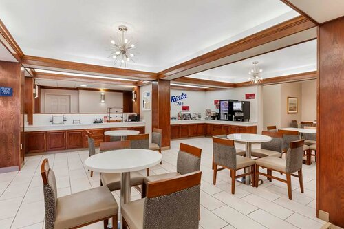 Гостиница Best Western Plus Riata в Браунвуде