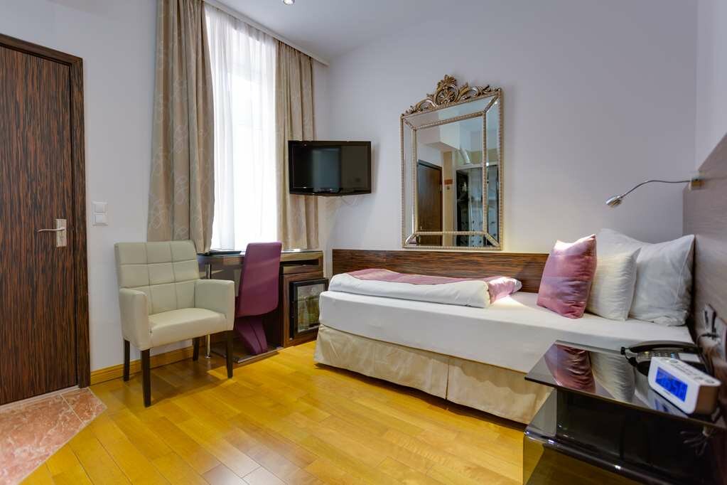 Фото Best Western Plus Hotel Arcadia