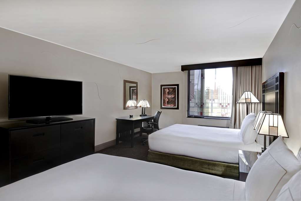Фото DoubleTree by Hilton Hotel Phoenix Tempe