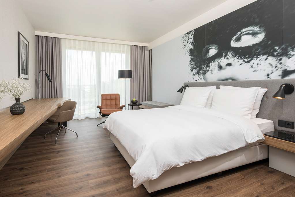 Фото Radisson Blu Hotel, Cologne
