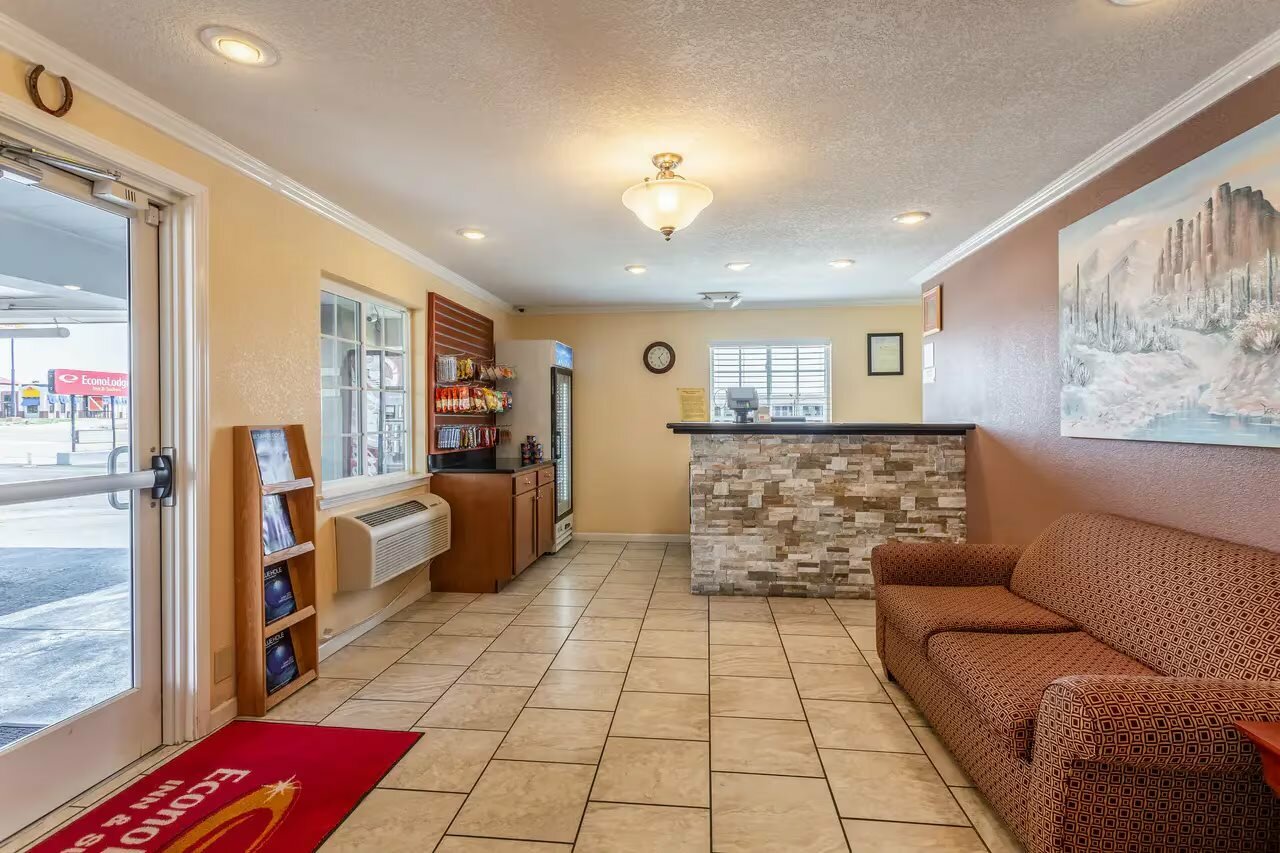 Фото Econo Lodge Inn & Suites Durango