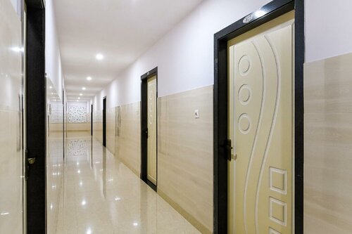 Гостиница Oyo 39904 Swarna Palace в Какинаде