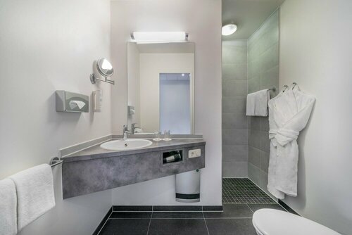 Гостиница Hotel Oberhausen Neue Mitte affiliated by Meliá в Ботропе