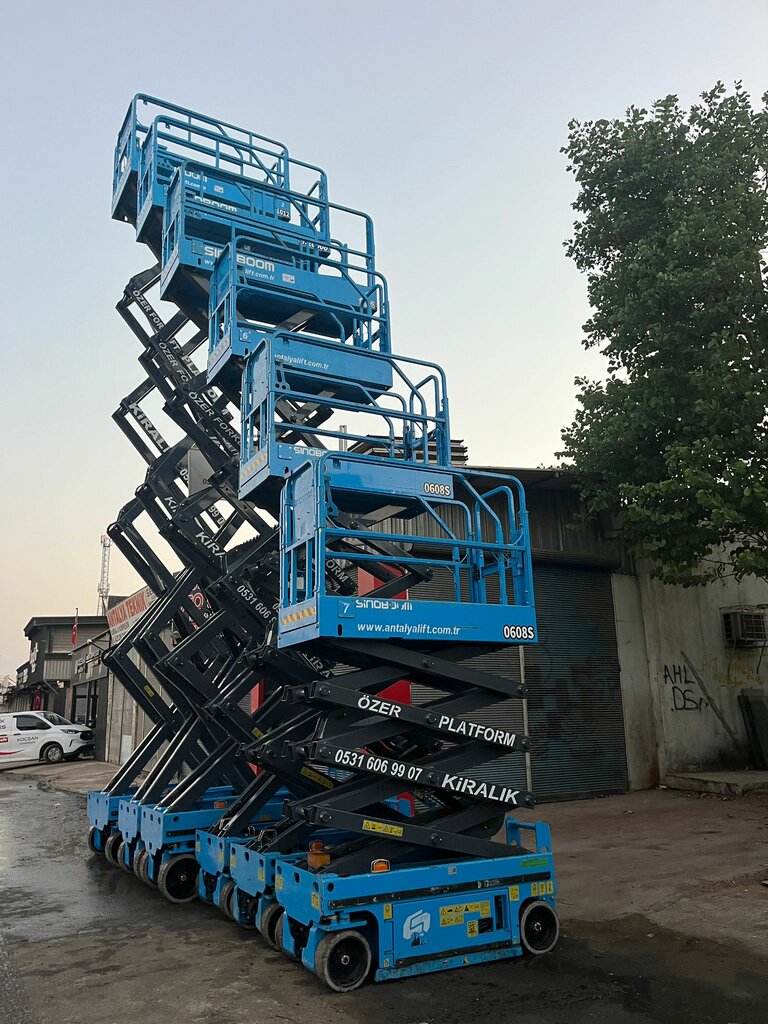 Lifting equipment Ozer Forklift & Platform, Antalya, photo