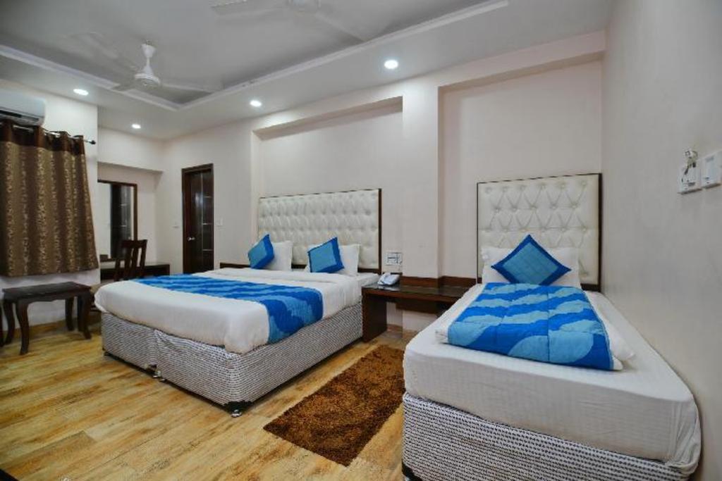 Фото Hotel Kabeer