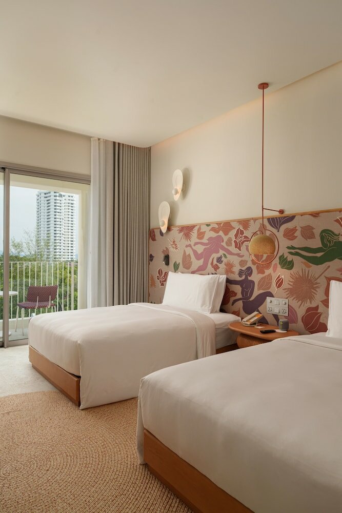 Фото The Standard Pattaya Na Jomtien