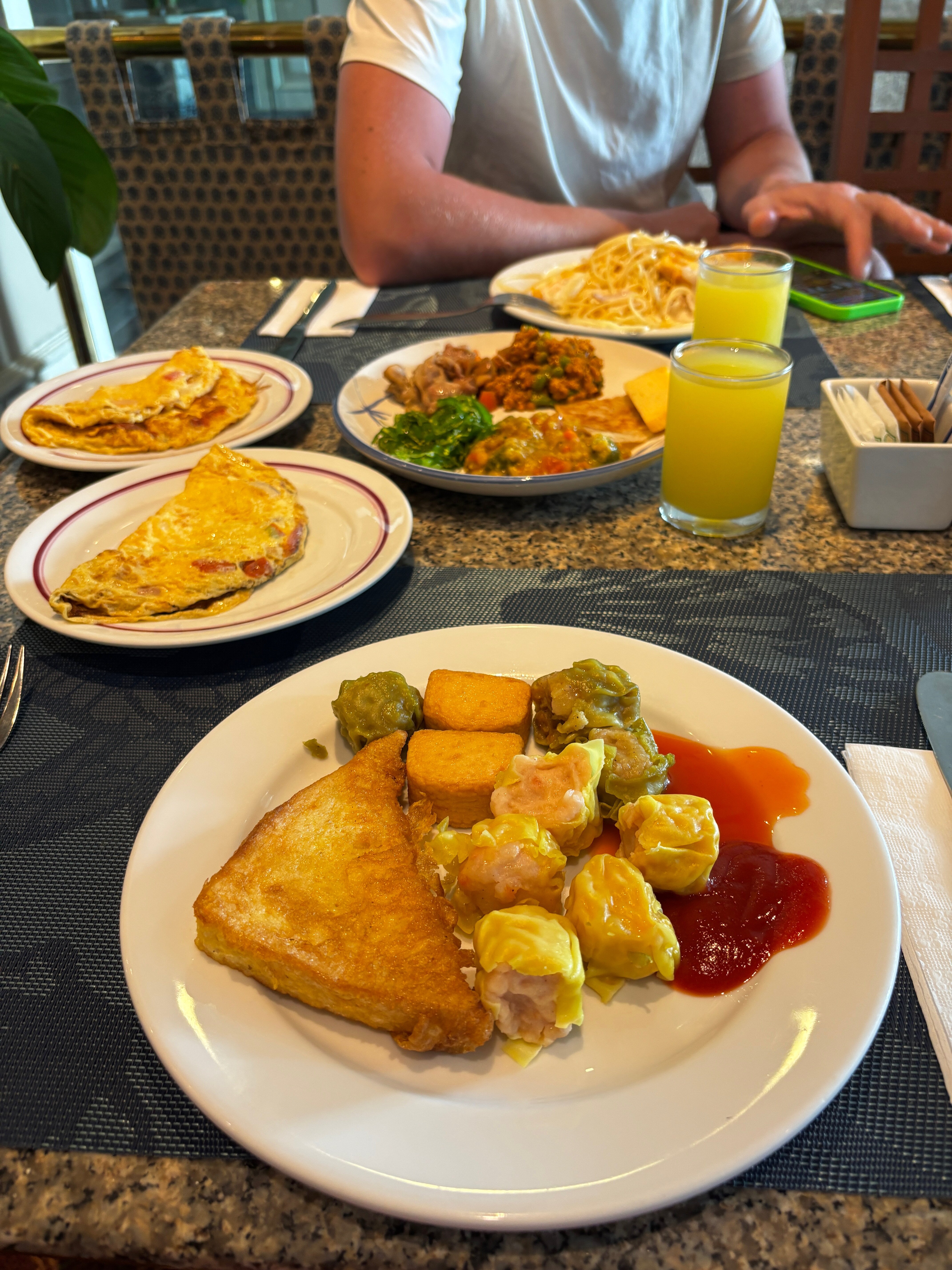 Фото Patong Resort