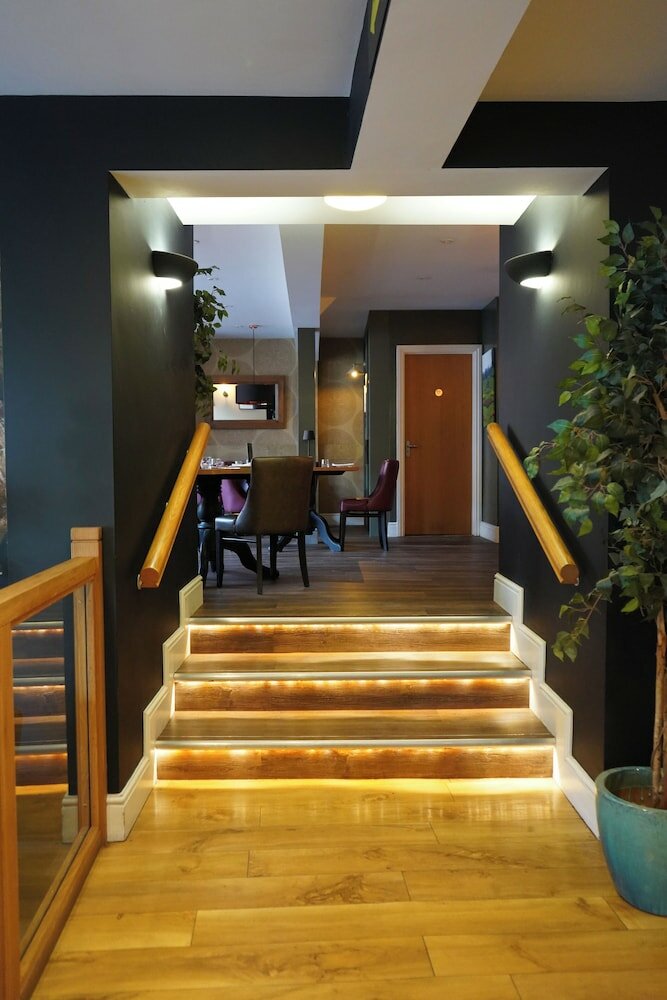 Фото North Hill Hotel