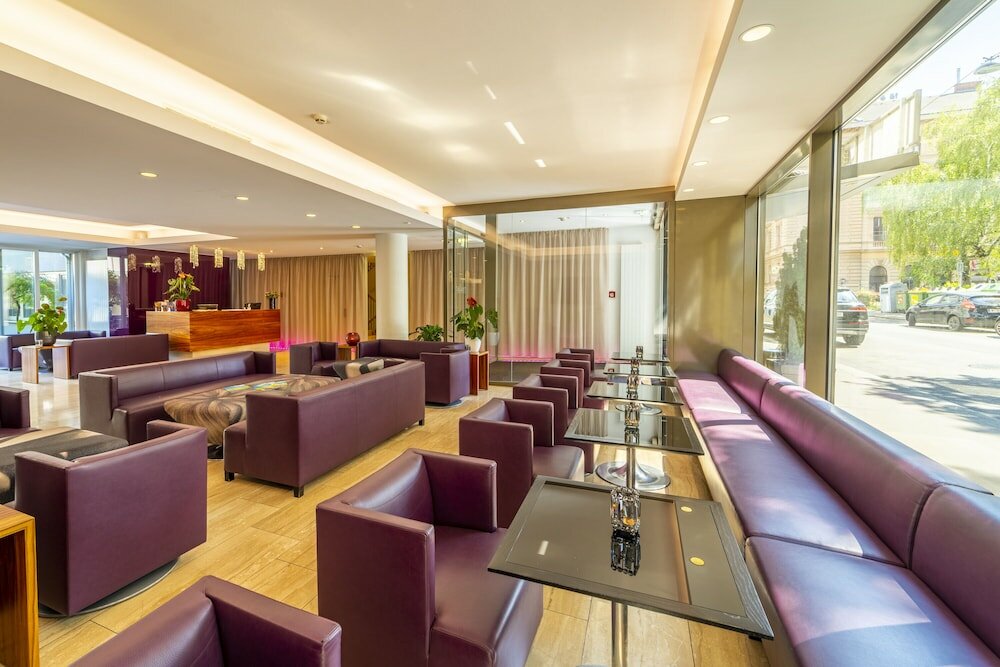 Фото Pakat Suites Hotel