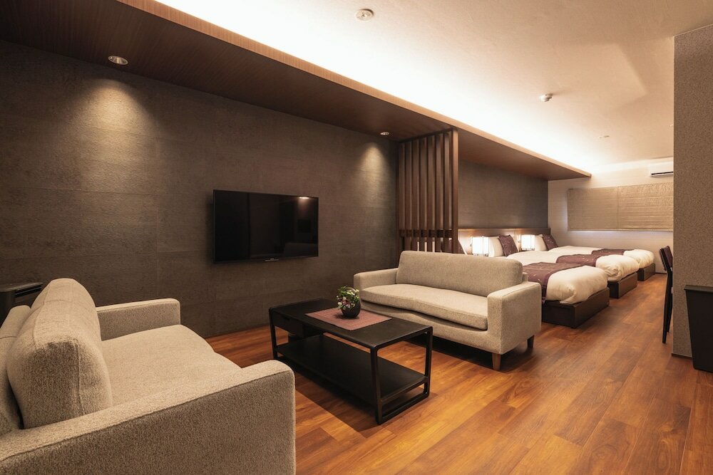 Фото Grand Base Iolani