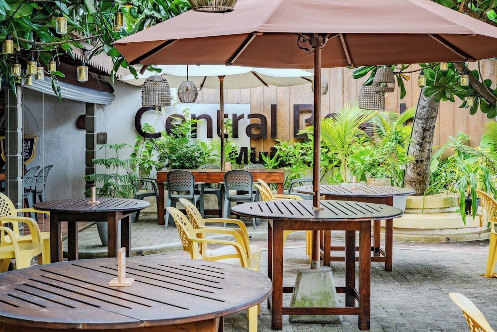Фото Central Beach Inn