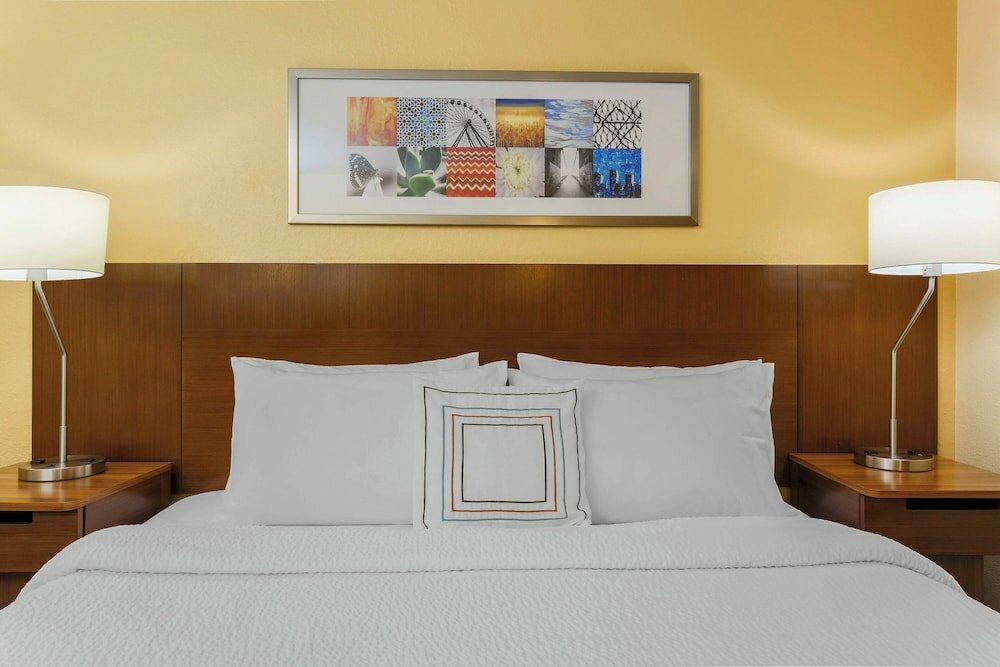 Фото Fairfield Inn and Suites by Marriott Tampa Brandon