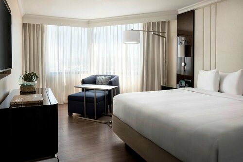 Внешний вид отеля Irvine Marriott в Ирвайне, фото 4