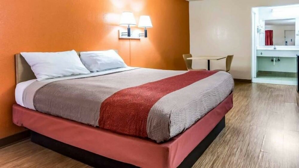 Фото Motel 6 Raleigh, Nc - Cary