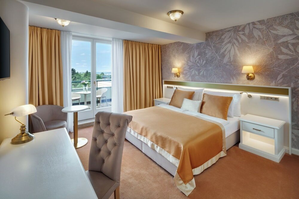 Фото Hotel Savoy