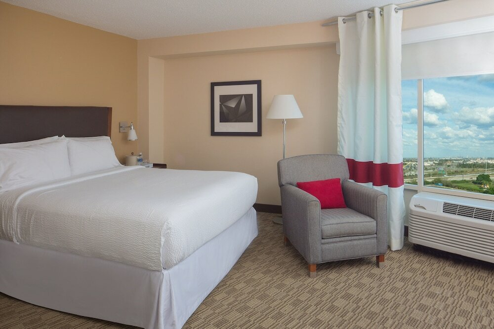 Фото Four Points by Sheraton Orlando International Drive