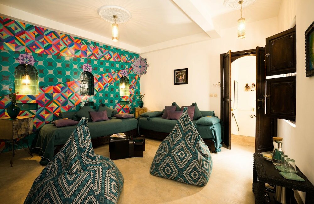 Фото Riad Houdou