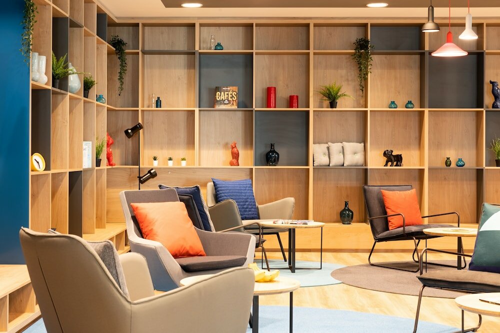 Фото Holiday Inn Express Amsterdam - North Riverside