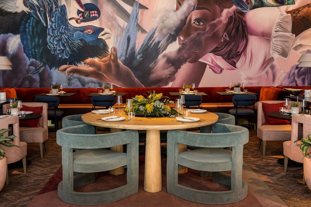 Фото Virgin Hotels Edinburgh