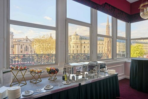 Гостиница The Clermont London, Victoria в Лондоне