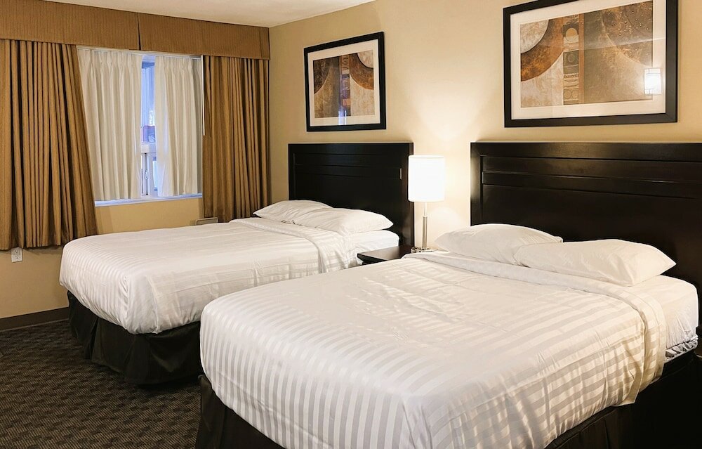 Фото BCMInns Peace River