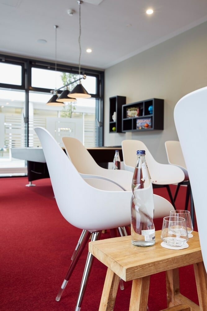 Фото Légère Express Bielefeld