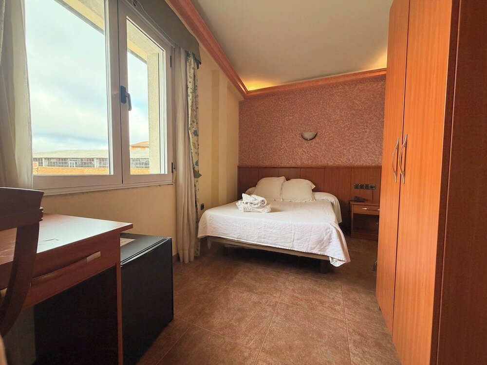 Фото Hotel Real de Castilla