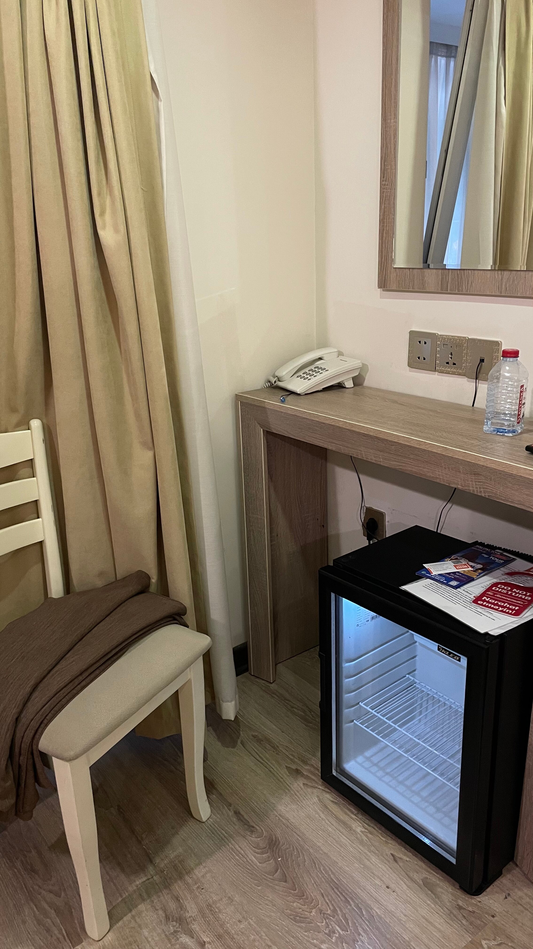 Фото Deluxe City Hotel