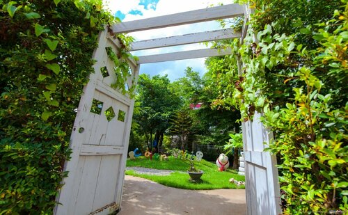 Гостиница Color Ville Resort в Саконнакхоне