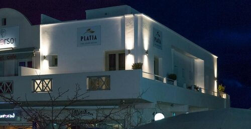 Гостиница Platia на Тире