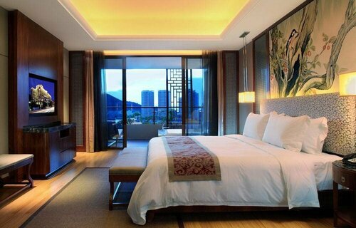 Гостиница Four Seasons Ocean Courtyard Hotel Sanya в Дадунхае