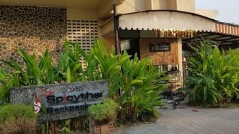 Spicythai Backpackers