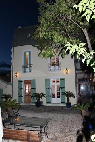 Гостиница Villa Kumquats в Безье