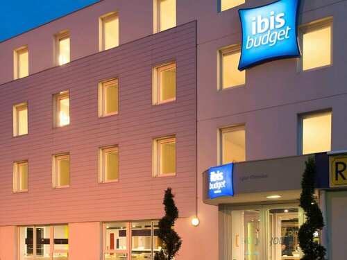 Гостиница Ibis budget Lyon Eurexpo Chassieu в Сен-Приесте