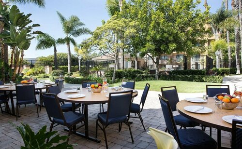 Гостиница Courtyard by Marriott Costa Mesa South Coast Metro в Санта-Ане