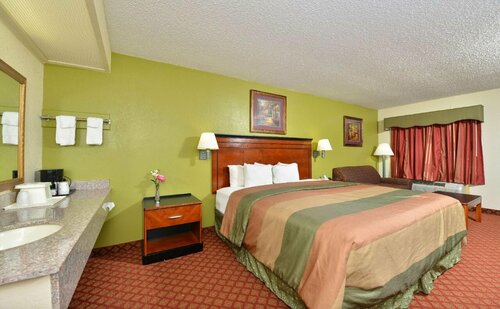 Гостиница Quality Inn Brookhaven в Брукхейвене