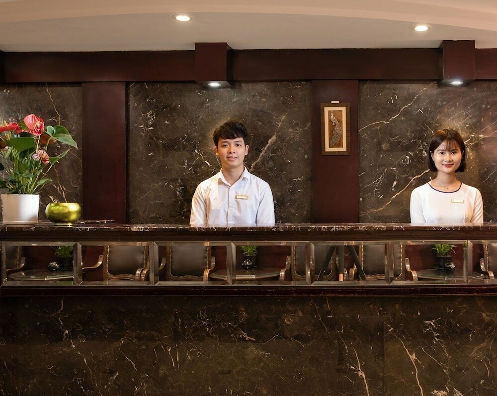 Фото Hanoian Central Hotel & Spa
