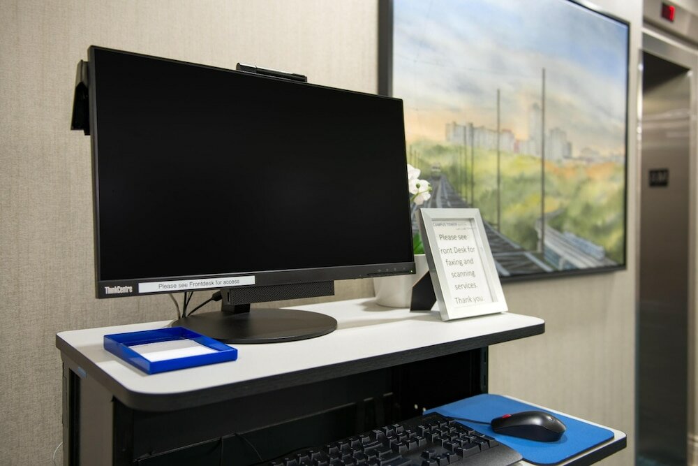 Фото Campus Tower Suite Hotel